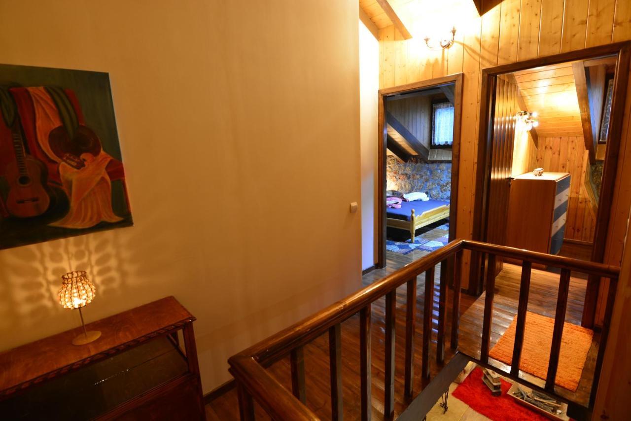 Γήλοφος Villa อาโน ตริคาลา ภายนอก รูปภาพ