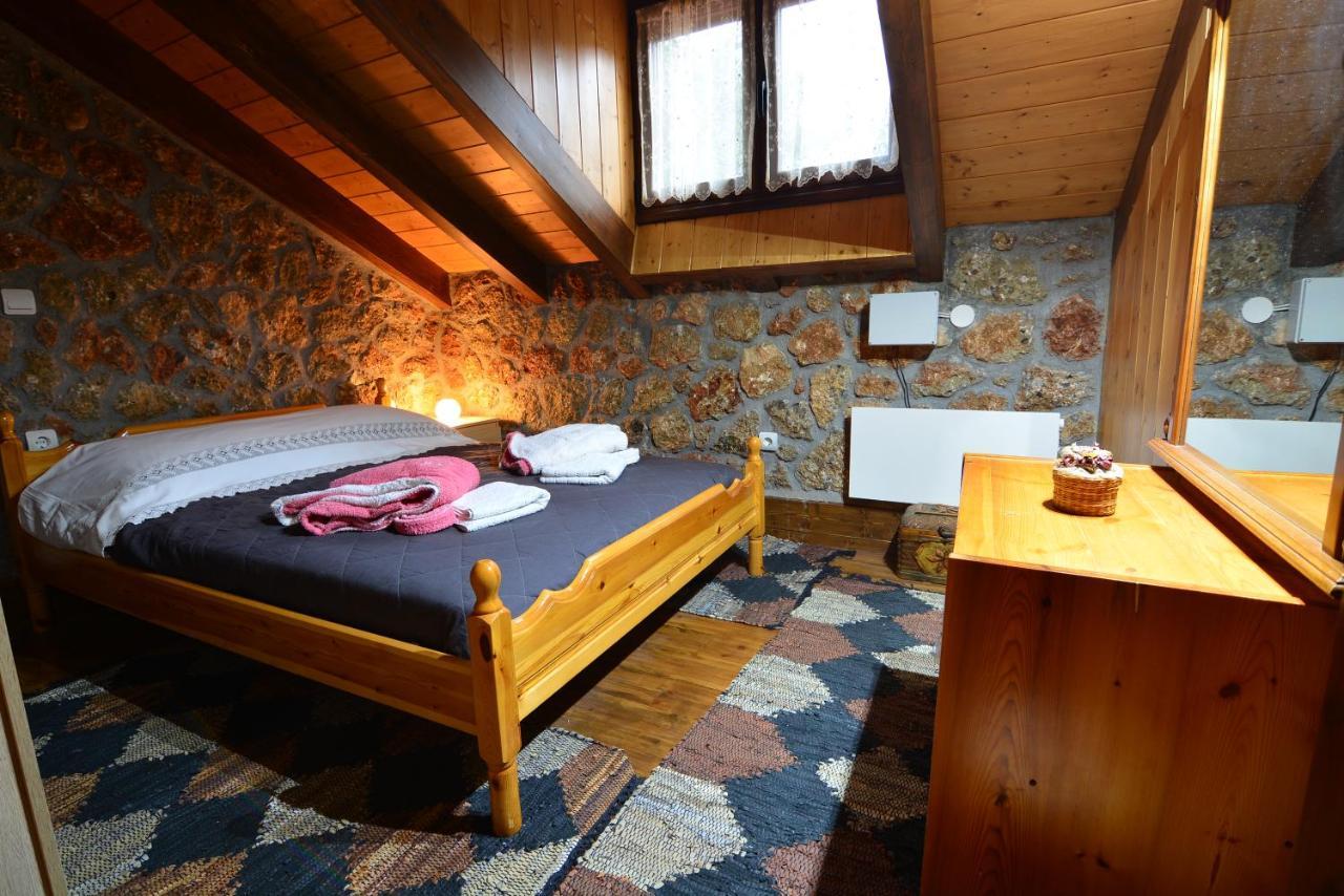 Γήλοφος Villa อาโน ตริคาลา ภายนอก รูปภาพ